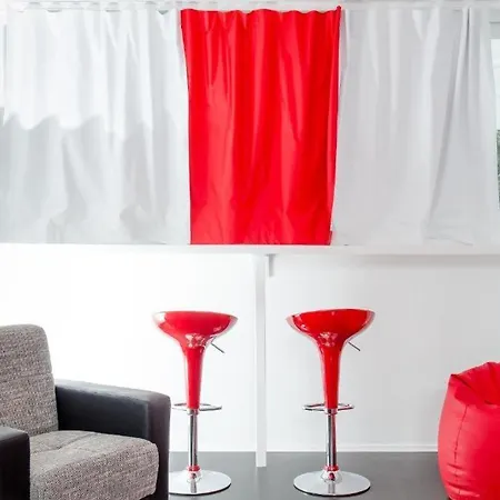 Design 101 Dalmatinac 스플리트