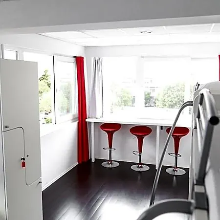 Design 101 Dalmatinac بيت شباب