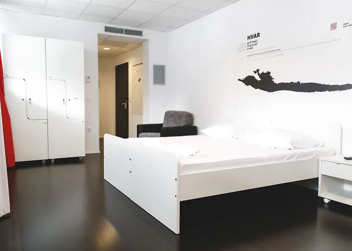 Design 101 Dalmatinac Hostel Split